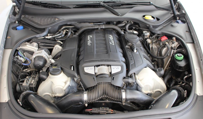 Porsche Panamera Turbo PDK full