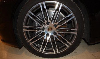 Porsche Panamera Diesel full