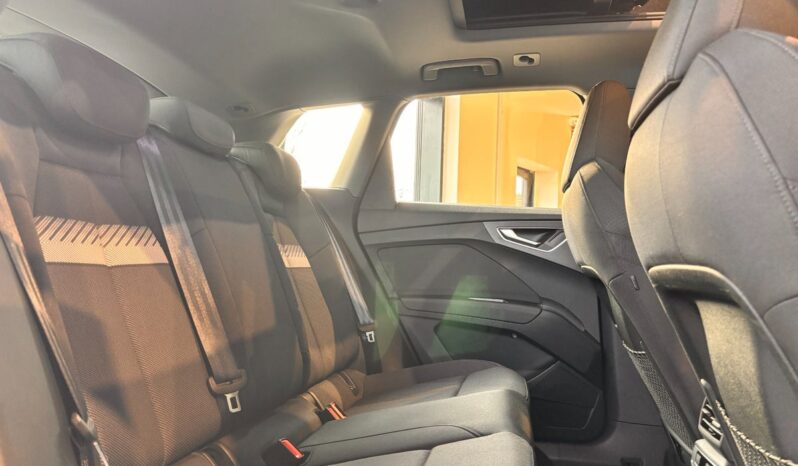 Audi Q4 e-tron 40 full