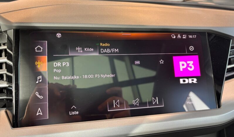 Audi Q4 e-tron 40 full