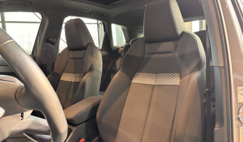 Audi Q4 e-tron 40 full