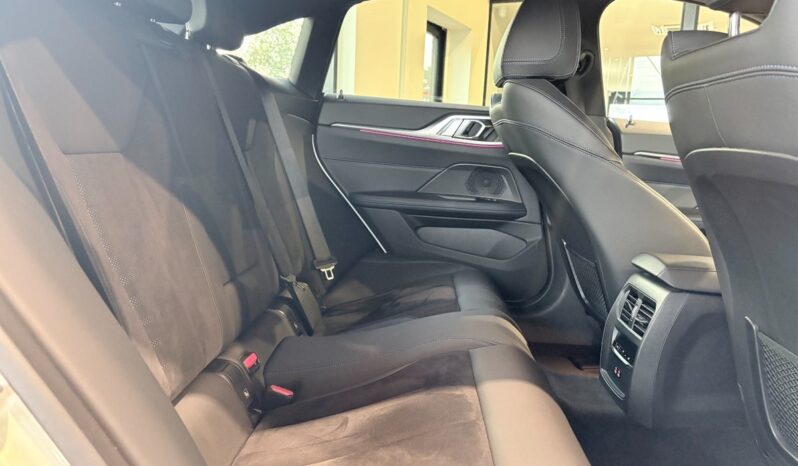 BMW i4 eDrive35 M-Sport full