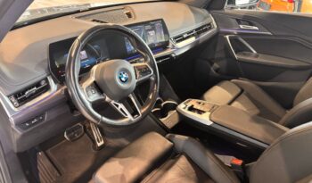 BMW iX1 xDrive30 M-Sport full