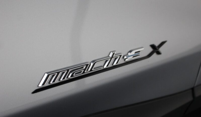 Ford Mustang Mach-E Extended Range full
