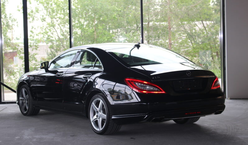 Mercedes-Benz CLS 500 full