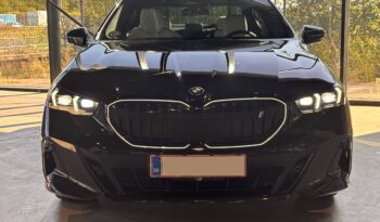 BMW i5 eDrive40 M-sport Pro full