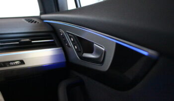 Audi Q7 3,0 TDI S-line full