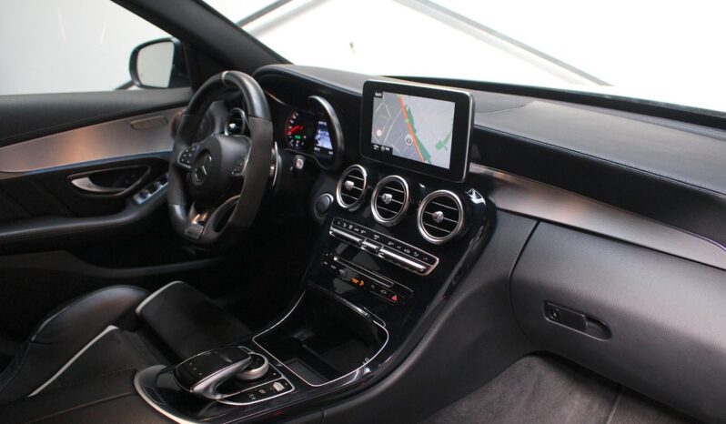 Mercedes C63 S 4,0 AMG full