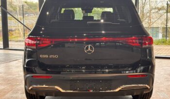 Mercedes EQB250 AMG Line full