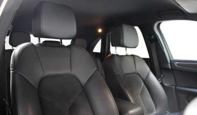PORSCHE MACAN 2,0 PDK full