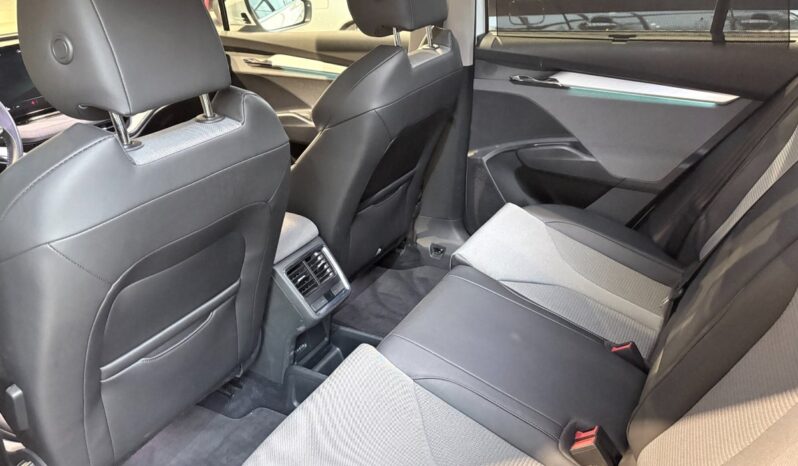 Skoda Enyaq 80 iV Loft full