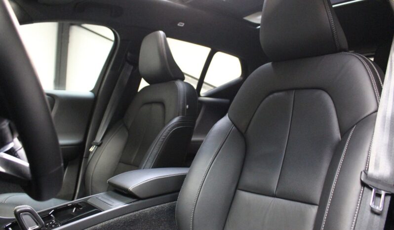 VOLVO XC 40 P8 ULTIMATE full