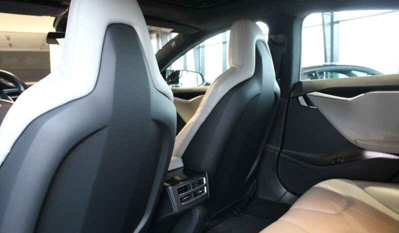 TESLA MODEL S 90D full