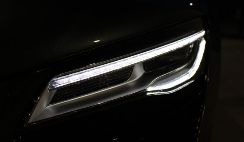 AUDI R8 4, 2 V8 COUPÉ full