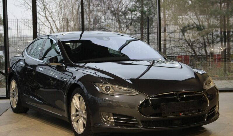 TESLA MODEL S 85D