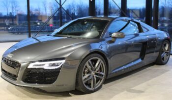 AUDI R8 4, 2 V8 COUPÉ full