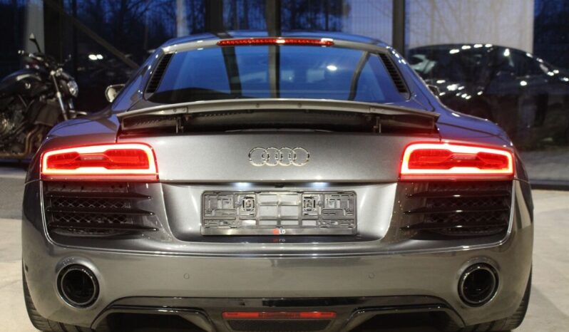 AUDI R8 4, 2 V8 COUPÉ full