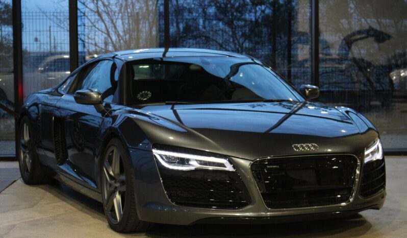 AUDI R8 4, 2 V8 COUPÉ