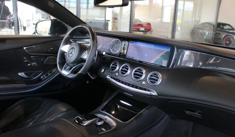 Mercedes Benz S 63 Coupé AMG full