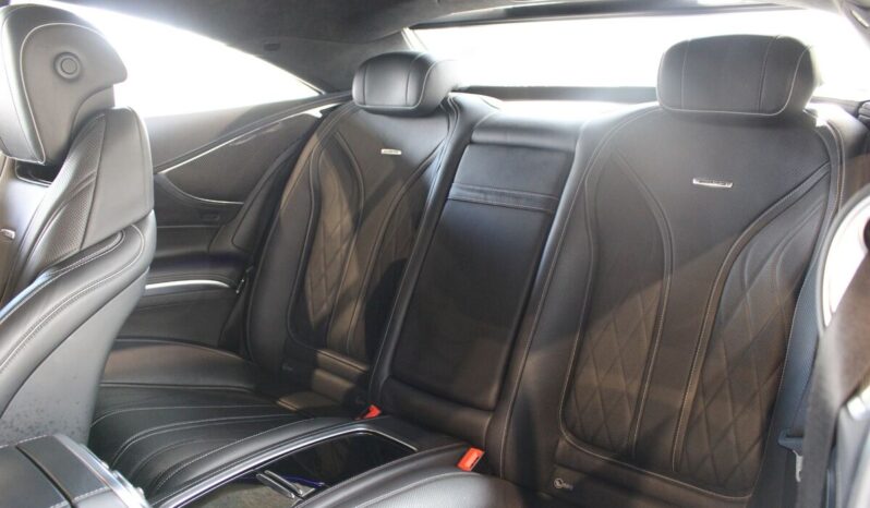 Mercedes Benz S 63 Coupé AMG full