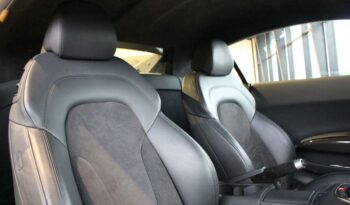 AUDI R8 4, 2 V8 COUPÉ full